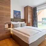 Mountain Bergfreund 장크트 로렌첸 오프 무라우